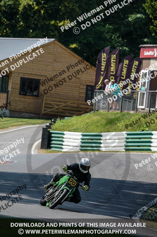 cadwell no limits trackday;cadwell park;cadwell park photographs;cadwell trackday photographs;enduro digital images;event digital images;eventdigitalimages;no limits trackdays;peter wileman photography;racing digital images;trackday digital images;trackday photos